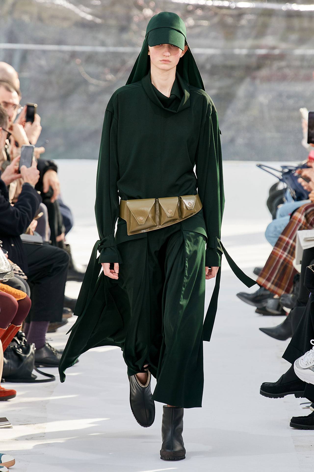 felipe oliveira baptista kenzo