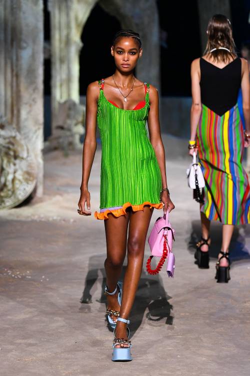 Versace World Fashion Channel