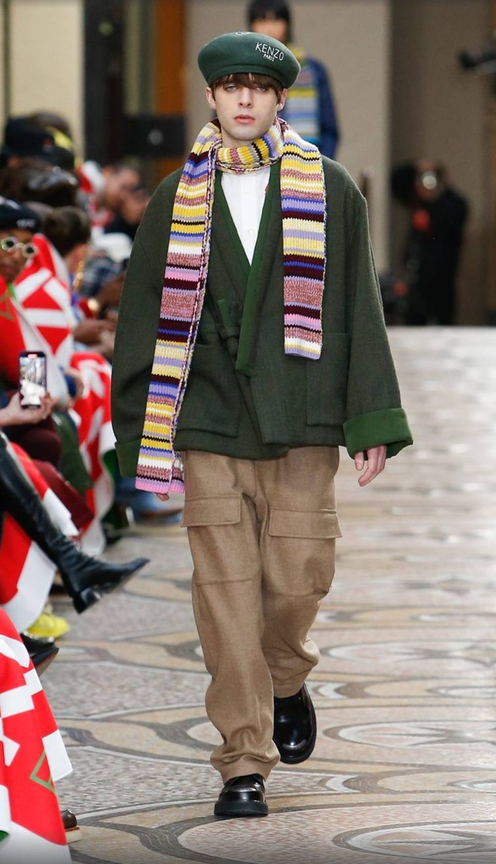 Берет - главный аксессуар осень/зима 2022 kenzo nigo fall winter 2022 47 - Берет - главный аксессуар осень/зима 2022