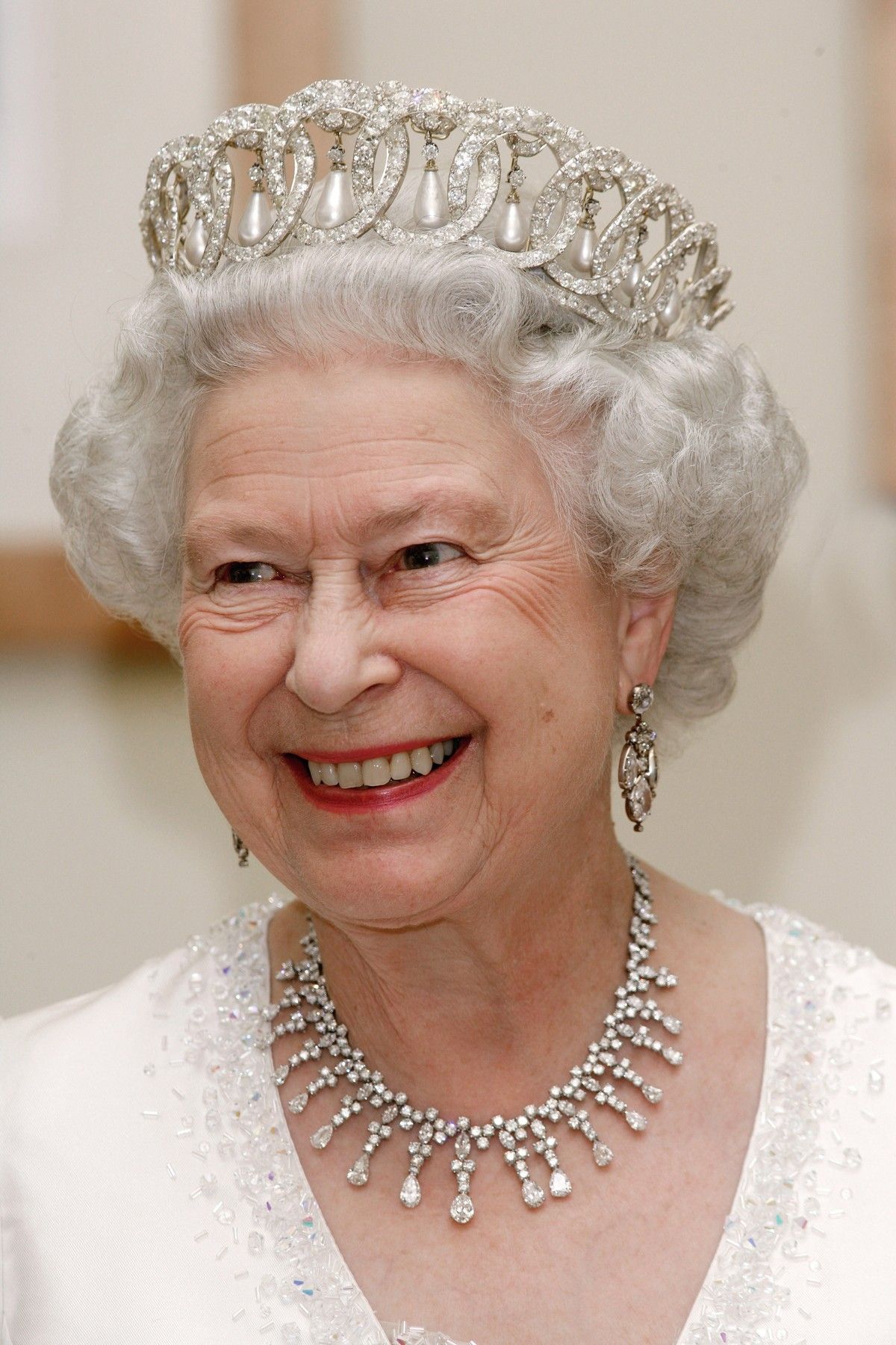 Queen of great britain. Дели Дурбар тиара.