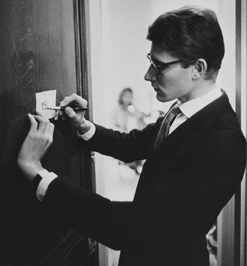 the-history-of-yves-saint-laurent