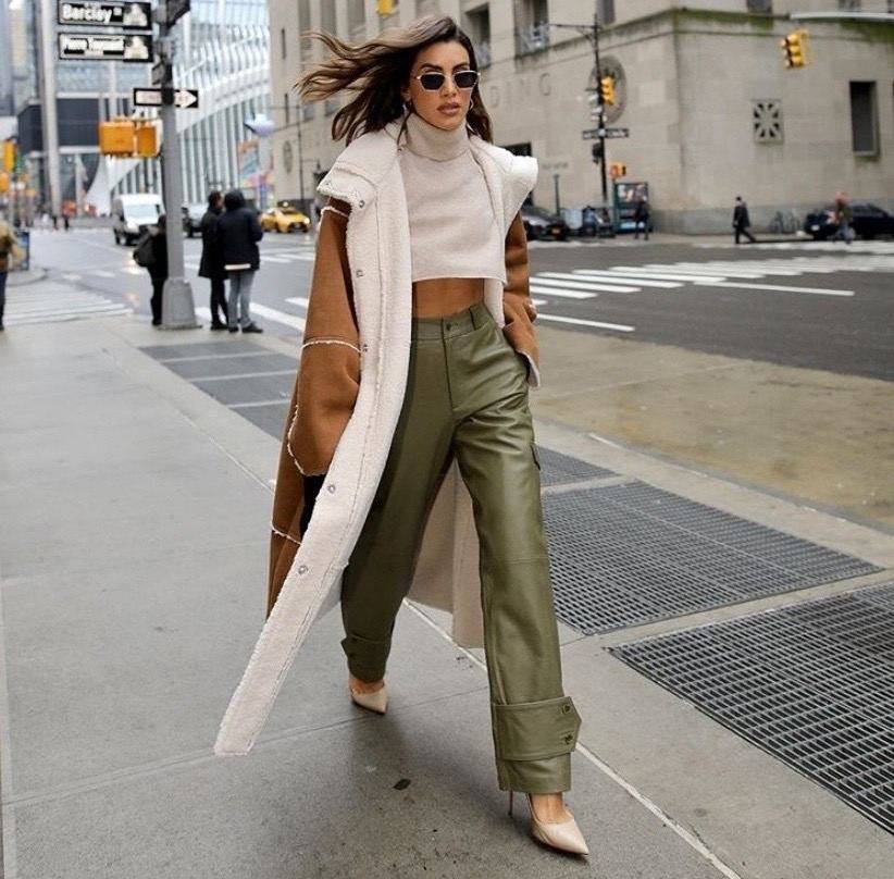 What to Wear With Leather Pants According to Celebs and Influencers